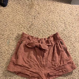 Ruffled Shorts with Tie